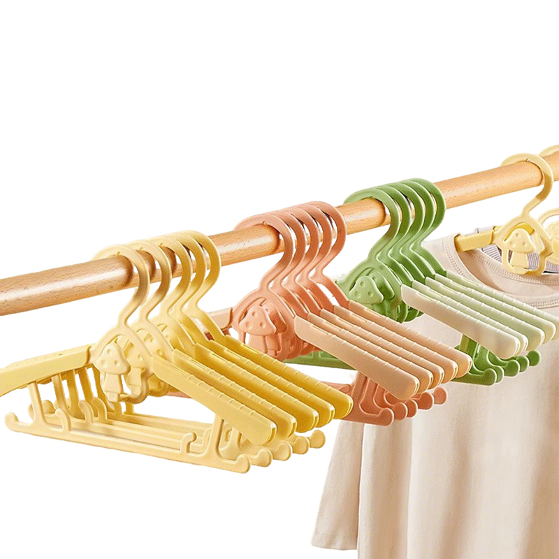 Gantungan Baju Bayi Anti-Selip - Baby Clothing Stores ulasan dan harga